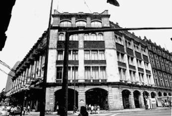Fachada principal, 1984.