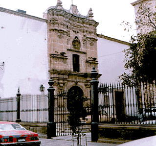 Fachada principal