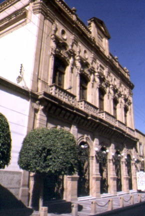 Fachada principal