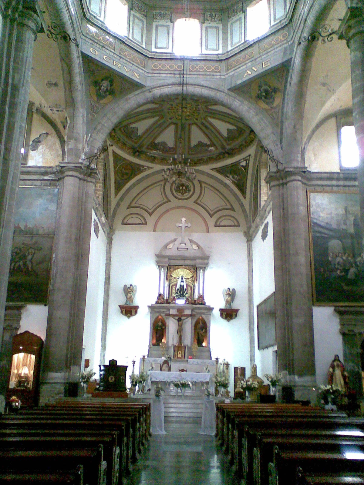 Detalle de altar principal, 2014