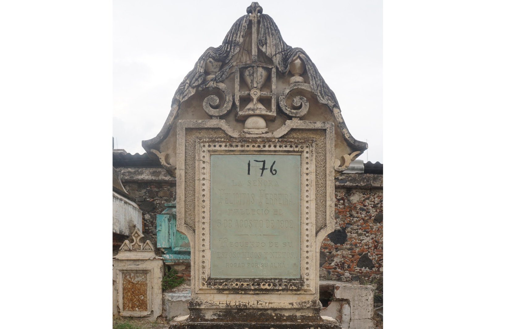 Placa, 2016.
