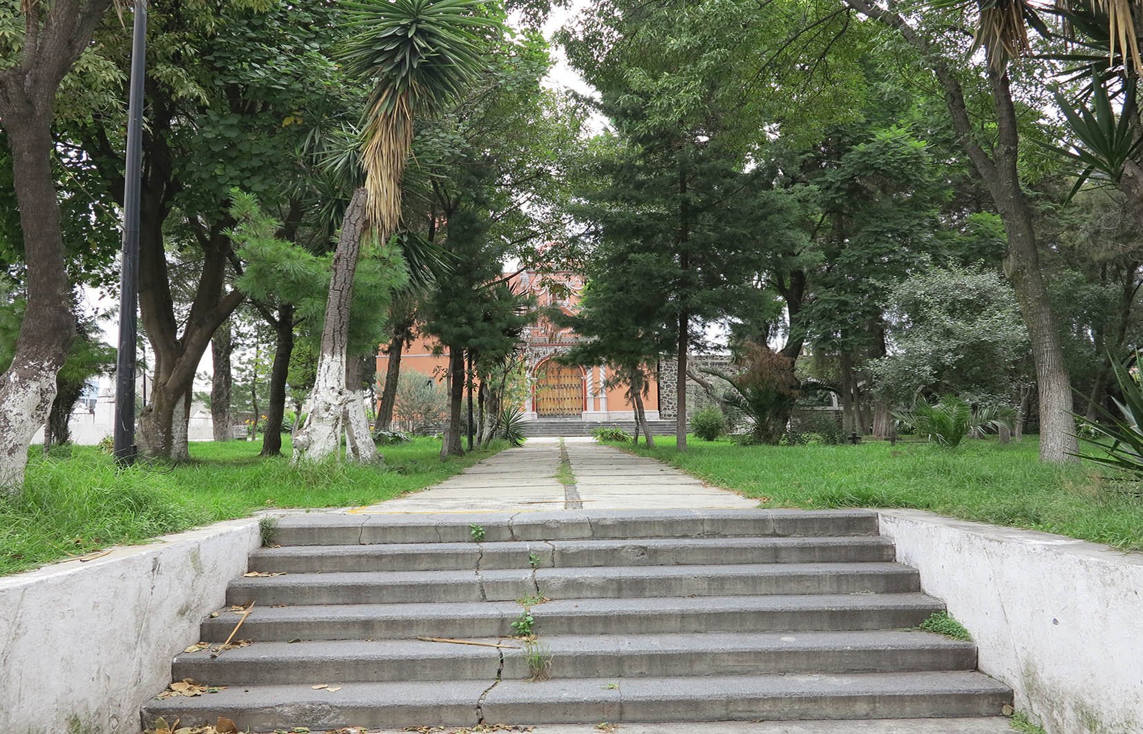 Andador principal.