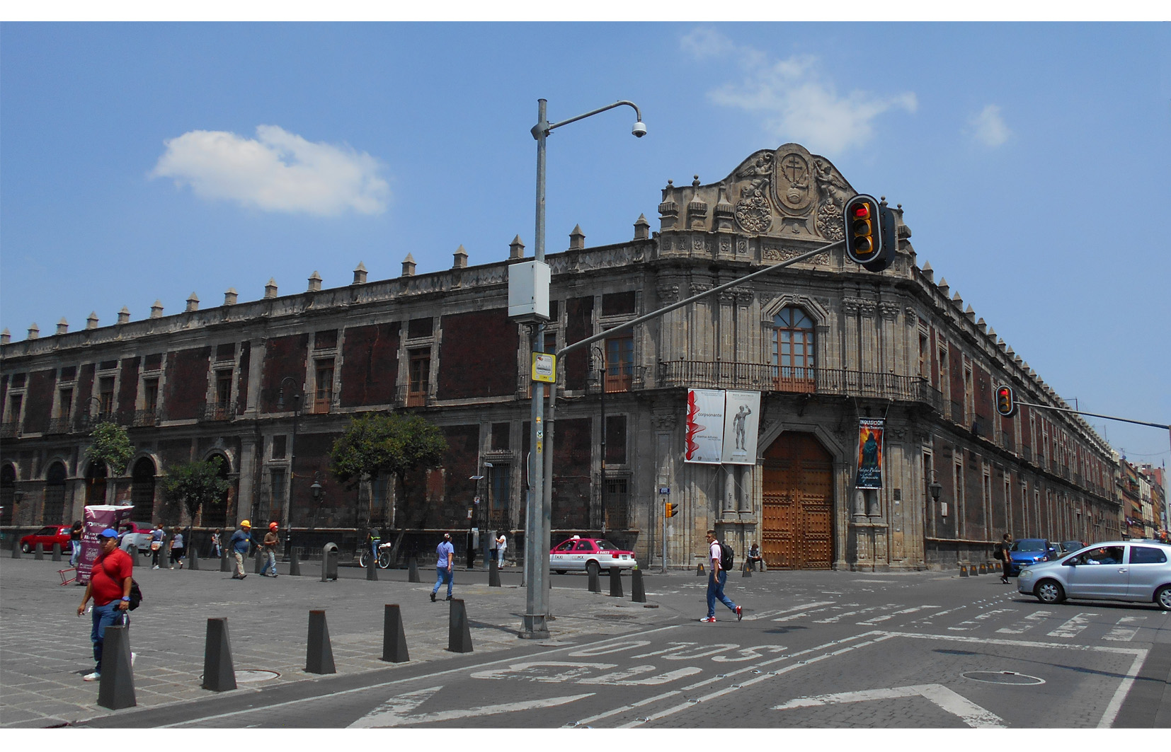 Fachada del Antiguo Palacio de la Inquisici&oacute;n, 2016.