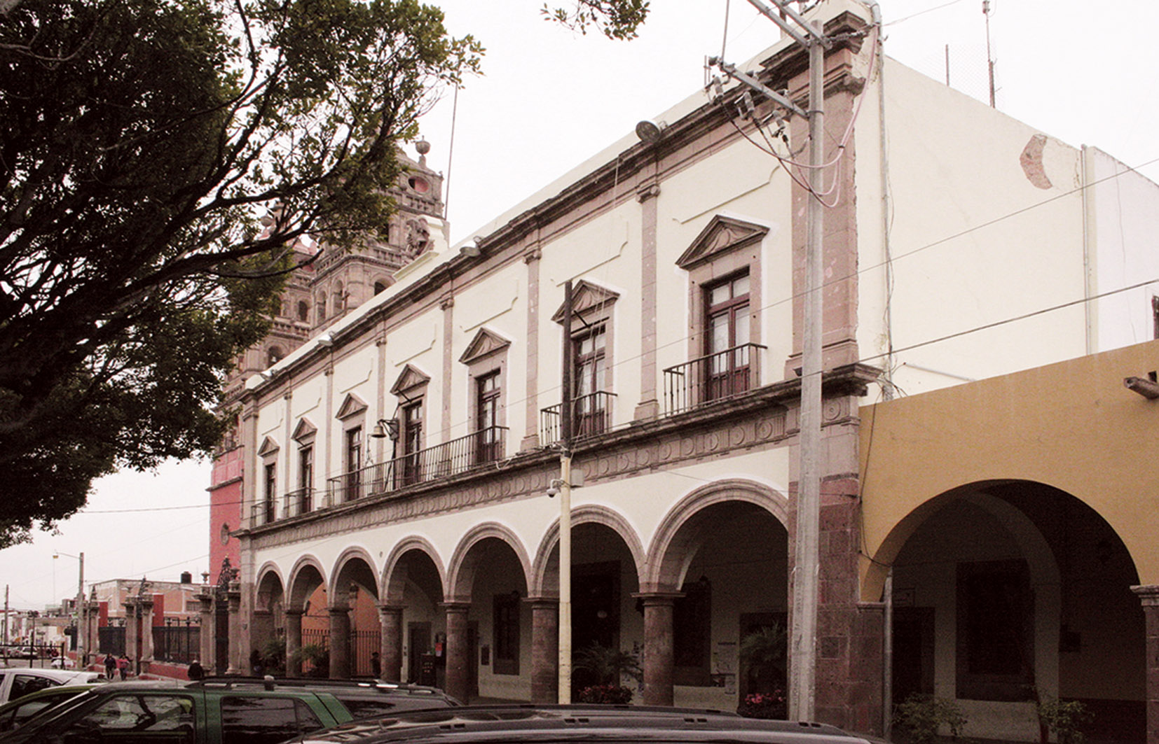 Fachada, 2016.