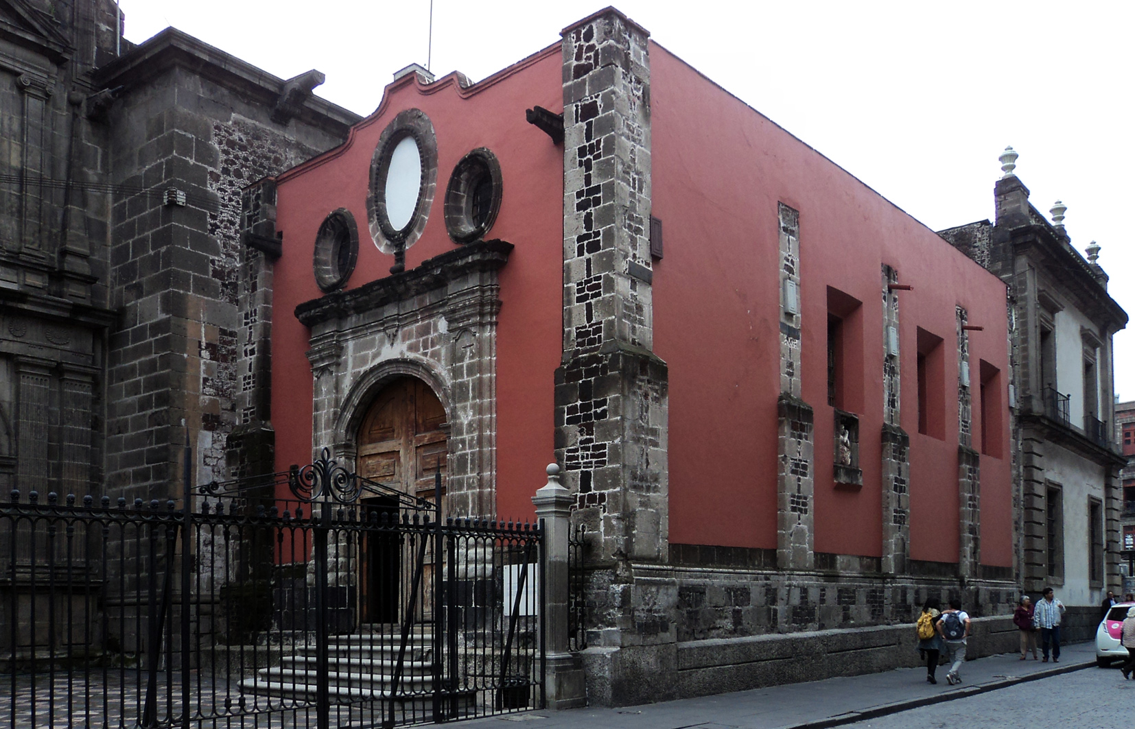 Fachada principal, 2017.