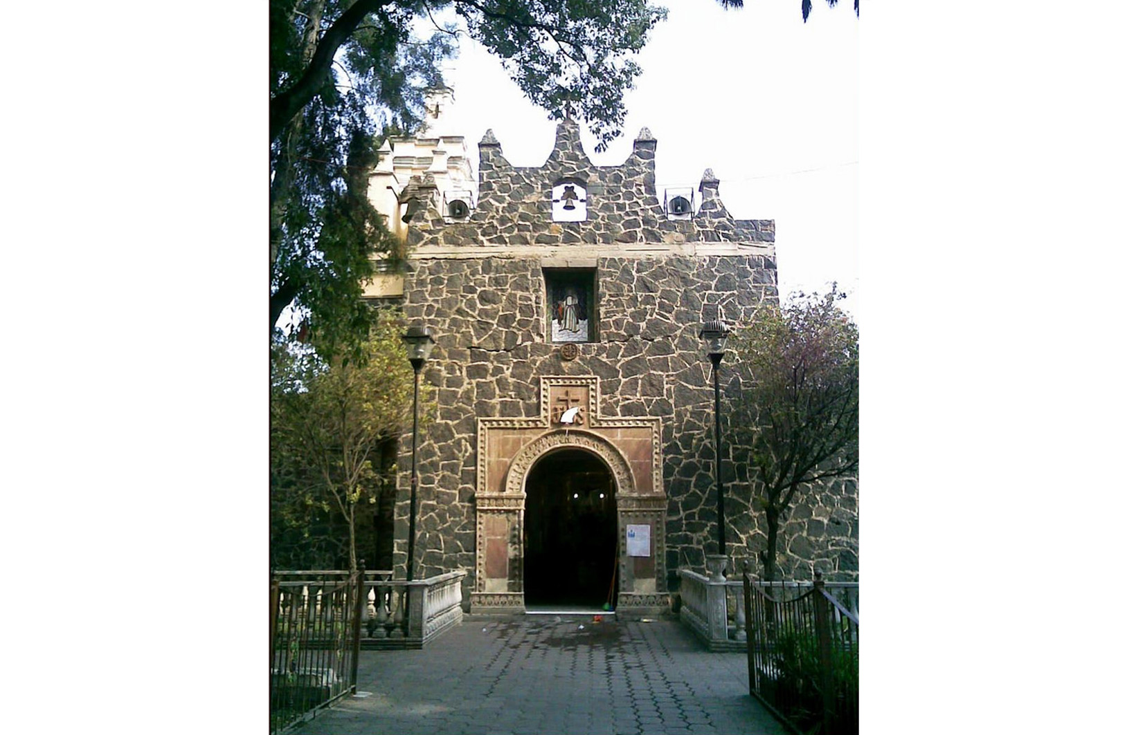Santa María Magdalena, fachada. Foto: Catedrales e Iglesias.