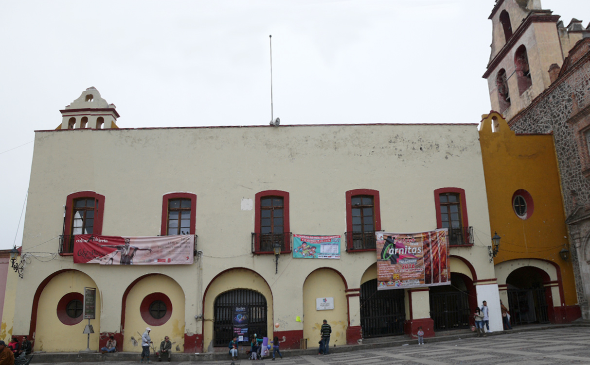 Fachada, 2016.