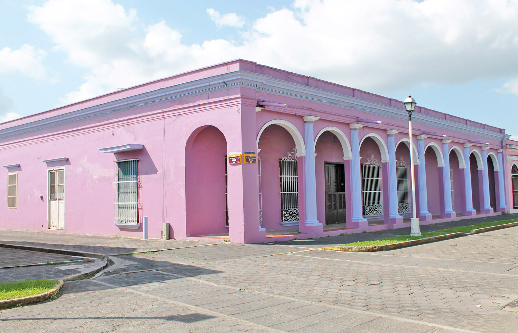 Fachada, 2017.