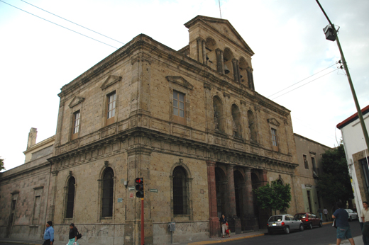 Fotograf&iacute;a de fachada, 2005.