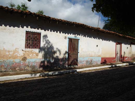 Imagen de la fachada, a&ntilde;o 2005.