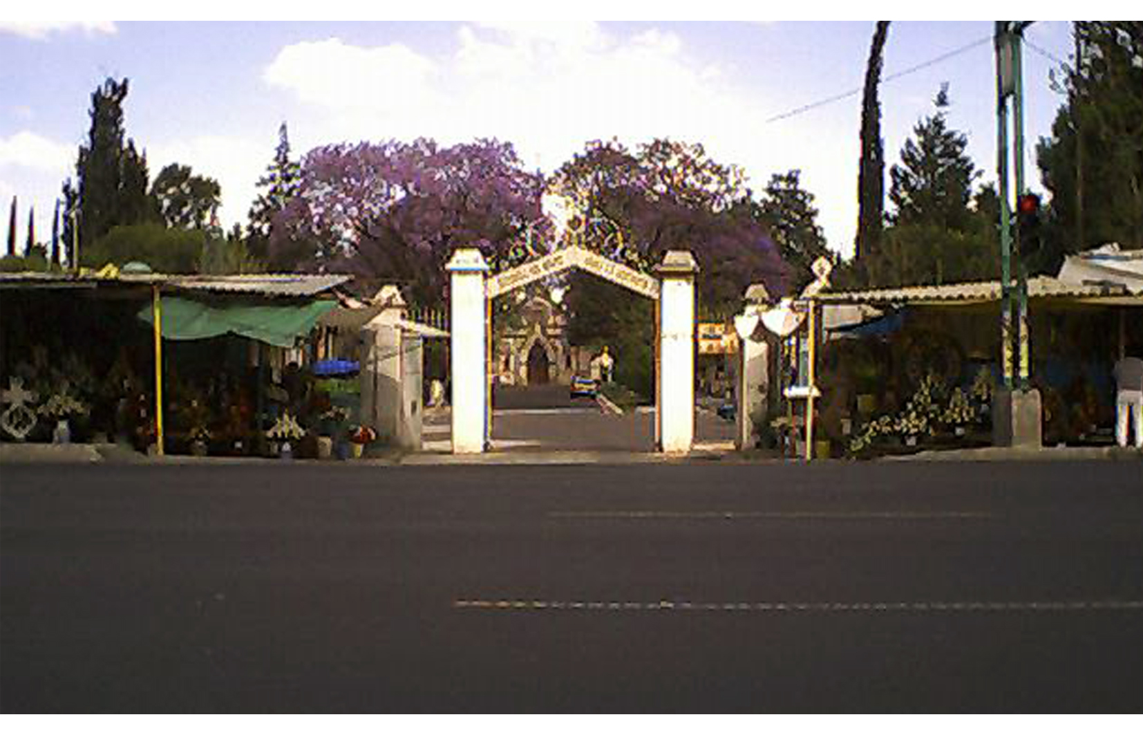 Acceso principal, 2017.