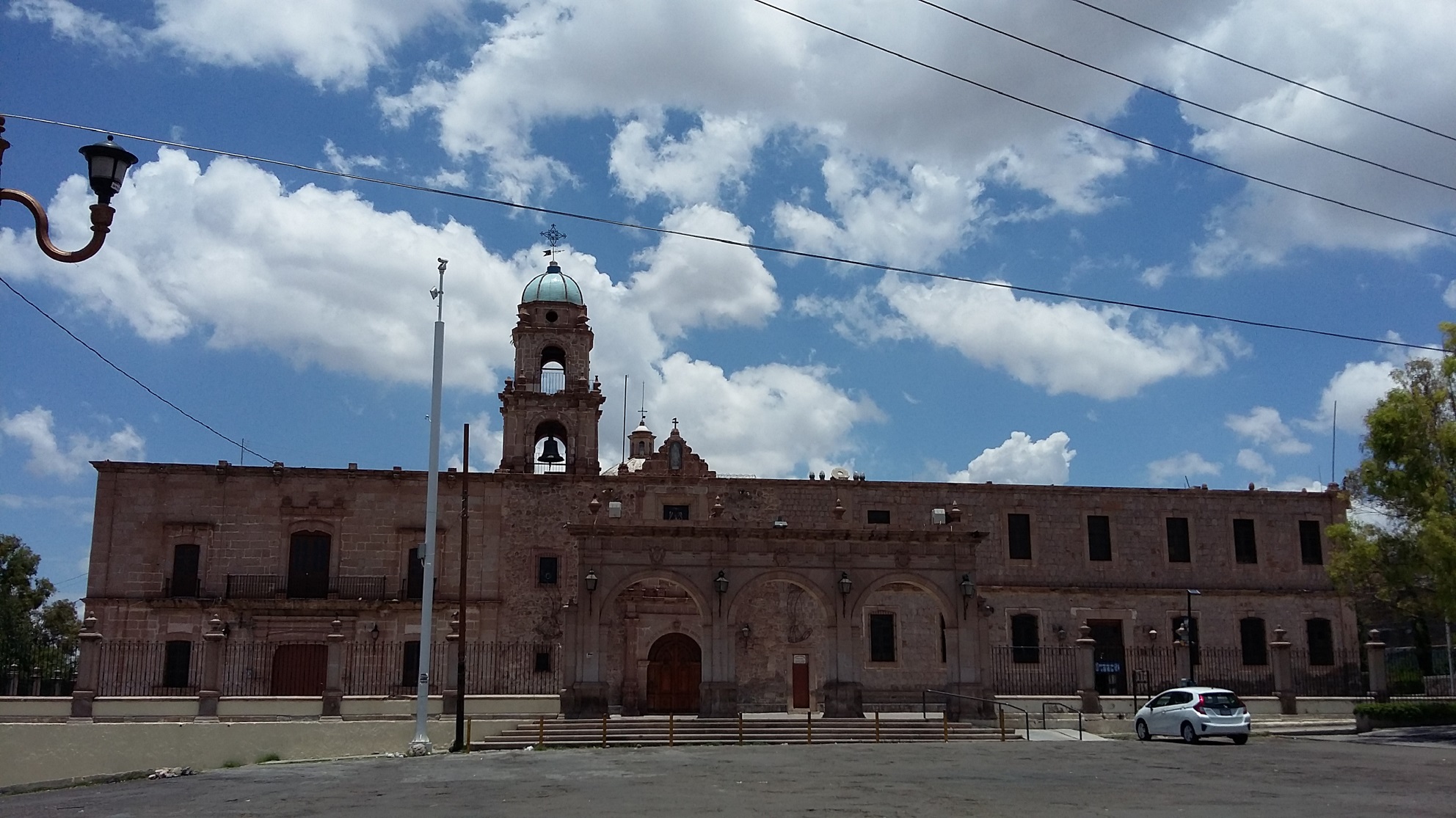 Fachada principal, 2017.
