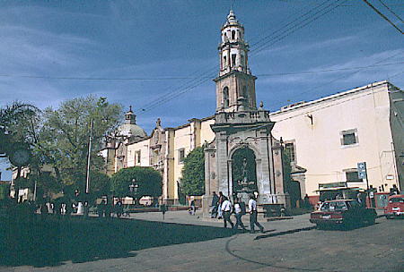 Fachada principal