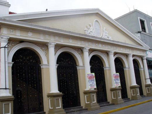 Fachada principal